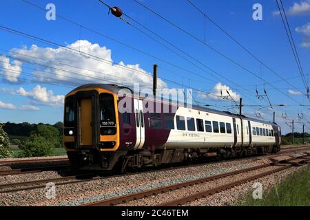 158 773 EMR Regional, East Midlands Train, Newark on Trent, Nottinghamshire, England; Großbritannien Stockfoto