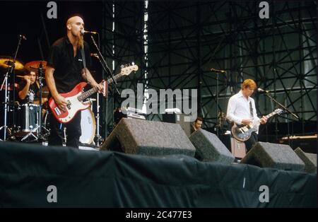 Queens of the Stoneage beim Leeds Festival 2001. Stockfoto