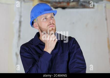 Reparaturwerkstatt, die Renovierungsreparatur in einem Haus Stockfoto