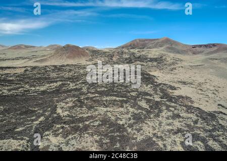 NYE COUNTY, NEVADA, USA - 25. Mai 2020: Das Black Rock Lava Flow Gebiet in Zentral-Nevada ist ein vulkanisches Feld von Lava und Basaltstein Markierung Stockfoto