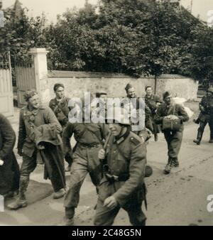 Ereignisse: 2. Weltkrieg - 2. Weltkrieg Soldaten der Nazi-Wehrmacht besetzen Nordfrankreich - 1940 - 1941 Stockfoto