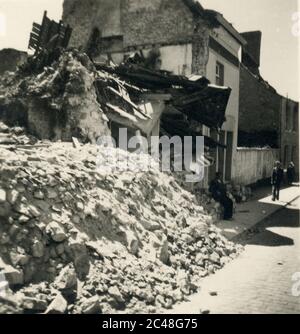 Ereignisse: 2. Weltkrieg Nazi-Wehrmachtssoldaten besetzen Rouen, Nordfrankreich - 1940 - 1941 Stockfoto