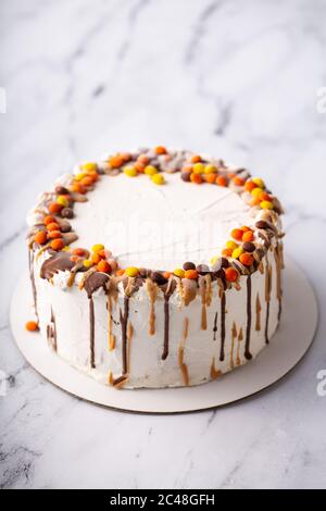 Erdnussbutter und Schokoladeneis Kuchen Stockfoto