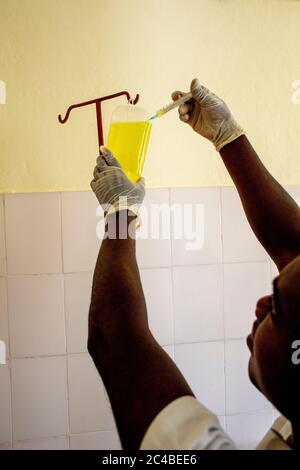 Gesundheitszentrum, das von einer katholischen ngo in dapaong, togo, betrieben wird Stockfoto