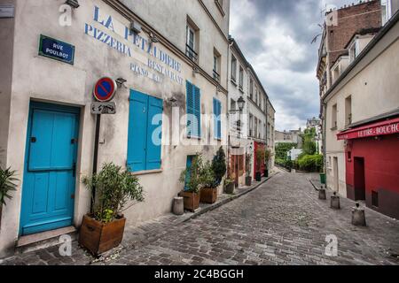 Rue Poulbot im leeren Montmartre, während der Haft wegen covid19, Europa, Frankreich, Paris verlassen. Stockfoto