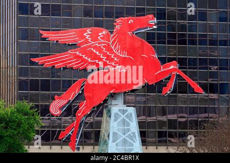 Pegasus-Zeichen, Lamar Street, Dallas, Texas, USA Stockfoto