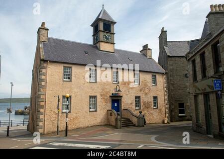 Lerwick RNLI Rettungsbootstation Shetland und das Rettungsboot Michael Und Jane Vernon Stockfoto