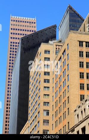 Wolkenkratzer auf der Rusk Street, Houston, Texas, USA Stockfoto