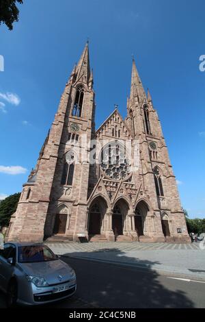 St. Paul-Kirche von Straßburg (eine große gotische Wiederbelebung Architektur) Stockfoto