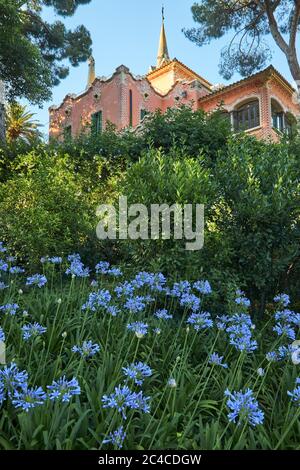 Haus von Gaudi in Antoni Gaudis Park Güell, Barcelona Stockfoto