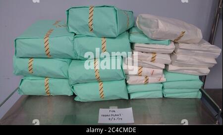 Sterile Sets Verpackt. Sterile Instrumente Verpackt. Stockfoto