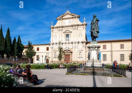 Denkmal für General Manfredo Fanti, Anführer der Kämpfe um die Unabhängigkeit Italiens, vor der Kirche San Marco auf dem Markusplatz in Florenz, Italien Stockfoto