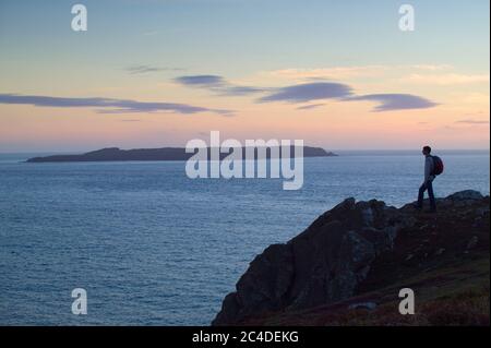 Wooltack Point Martins Haven Pembrokeshire Wales Blick auf Skokholm Island Stockfoto