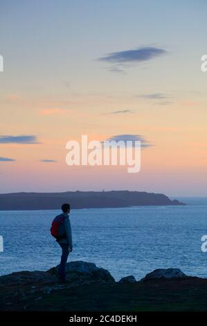 Wooltack Point Martins Haven Pembrokeshire Wales Blick auf Skokholm Island Stockfoto