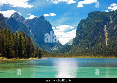 Toblacher See in den Dolomiten, Italien Stockfoto