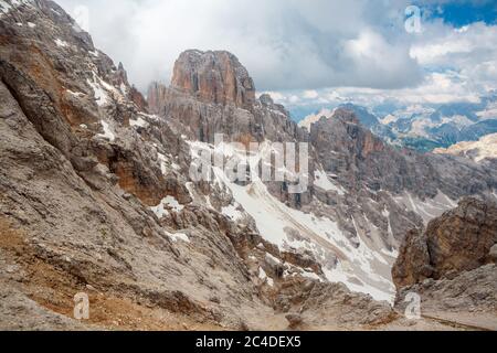 Gipfel des Monte Cristallo Massivs in den Dolomiten bei Cortina, Italien Stockfoto