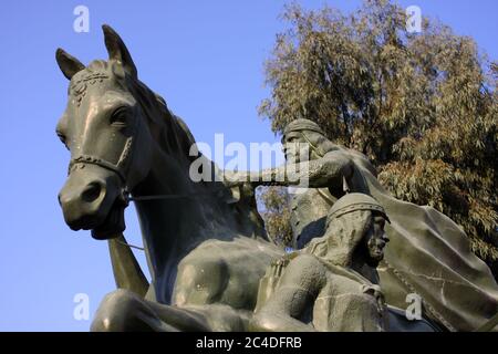 Reiterstatue des Saladin, vor der Zitadelle, Damaskus, Syrien Stockfoto