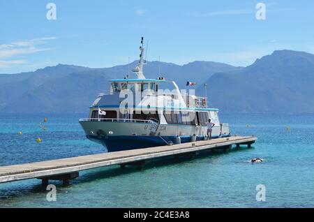 Fähre, Plage du Lotu, Saint-Florent, Korsika Stockfoto