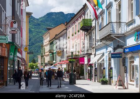 Bad Ischl: Altstadt, Pfarrgasse, Gipfel Katrin im Salzkammergut, Oberösterreich, Oberösterreich, Österreich Stockfoto