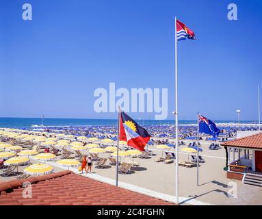 Strandblick, Lido di Camaiore, Provinz Lucca, Toskana, Italien Stockfoto