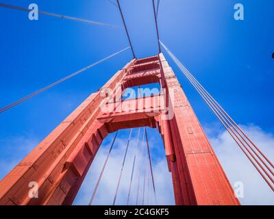 Golden Gate Bridge in San Francisco an einem sonnigen Tag. Kalifornien, USA Stockfoto