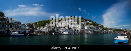 Panorama des Flusses Looe - LOOE, Cornwall, England Stockfoto