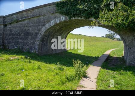 Ein verlassene Abschnitt des Lancaster Canal zwischen Kendal und Natland in Süd-Cumbria Stockfoto