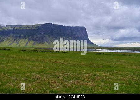 Nupsstadur, malerischer alter Bauernhof im Südosten Islands Stockfoto