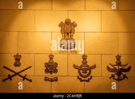 Neu Delhi, Indien; Feb, 2020 : Namen von Soldaten in war Memorial, India Gate, Neu Delhi, Indien Stockfoto