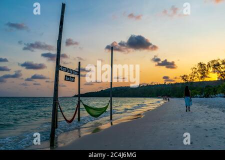 Long Set Beach, Koh Rong, Kambodscha- Feb, 2020 : ein wunderschöner Sonnenuntergang von Long Set Beach, Koh Rong, Kambodscha Stockfoto