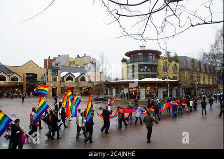 Whistler, BC, Kanada: Winter Pride Ski Out and Parade – Stock Photo Stockfoto