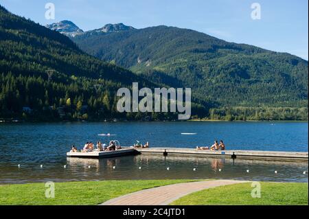 Whistler, BC, Kanada: Lakeside Park am Alta Lake – Stockfoto Stockfoto