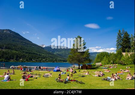 Whistler, BC, Kanada: Lakeside Park am Alta Lake – Stockfoto Stockfoto