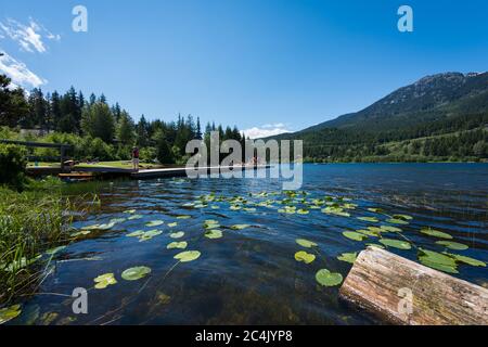 Whistler, BC, Kanada: Lakeside Park am Alta Lake – Stockfoto Stockfoto