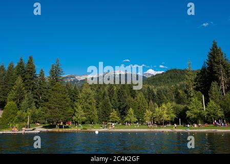 Whistler, BC, Kanada: Lakeside Park am Alta Lake – Stockfoto Stockfoto