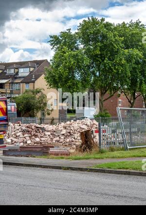 Ärzte Chirurgie Abbruch in Woodrow Center, Redditch, Worcestershire, England. Stockfoto