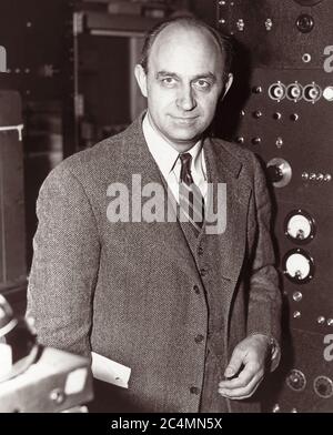 Enrico Fermi (1901-1954) war ein italienischer und Naturalisiert - amerikanische Physiker, der erste Atomreaktor der Welt erstellt, die Chicago Pile-1 und hat das "Architekt des nuklearen Zeitalters" und der "Architekt der Atombombe" genannt wurde. Stockfoto