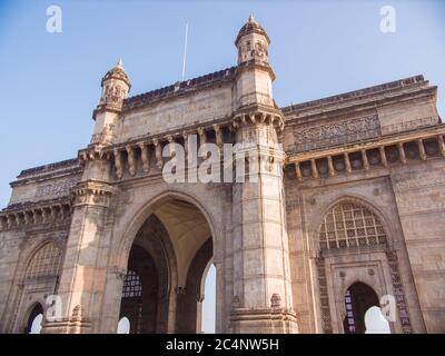 Die legendäre Architektur des Gateway of India in Mumbai. Stockfoto