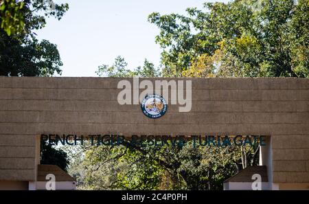 Pench National Park berühmte Turia Eingangstor für Tiger Safari Stockfoto