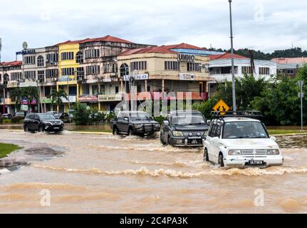 Flash Überschwemmungen Penampang Big hat Sabah Borneo Malaysia Stockfoto