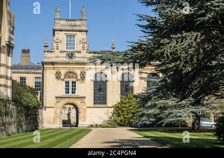 Clocktower und Viereck, Balliol College, Oxford University. Stockfoto