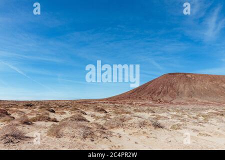 La Graciosa/der höchste Punkt der Insel ist ein Teil von Montana Pedro Barba (der Gipfel ist Agujas Grandes mit 266 m), Kanarische Inseln, Spanien Stockfoto