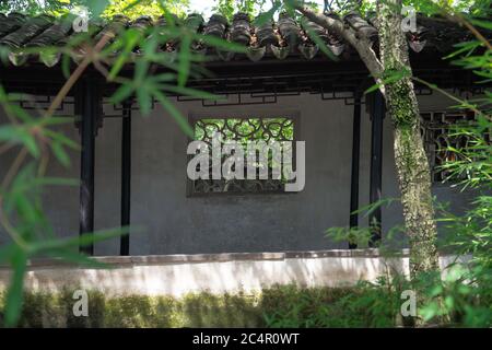 Antiker traditioneller Garten, Suzhou Garten, in China. Foto in Suzhou, China. Stockfoto