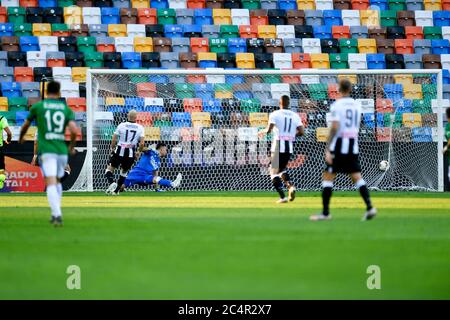 Udine, Italien. 28. Juni 2020. udine, Italien, Dacia Arena Stadion, 28. Juni 2020, Tor von Atalanta BC während - Kredit: LM/Alessio Marini Kredit: Alessio Marini/LPS/ZUMA Wire/Alamy Live News Stockfoto