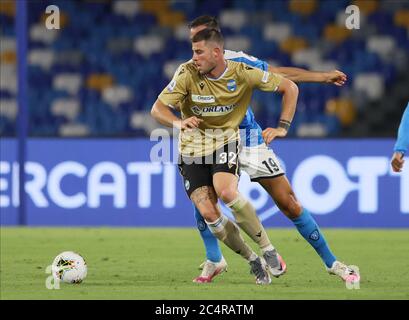 Neapel, Kampanien, Italien. Juni 2020. 28. Juni 2020; Stadio San Paolo, Neapel, Kampanien, Italien; Serie A Fußball, Napoli gegen SPAL; Alberto Cerri von SPAL Kredit: Action Plus Sports Images/Alamy Live News Stockfoto