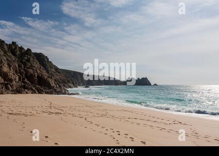 Porthcurno Bay, Penwith Peninsula, Cornwall, Großbritannien Stockfoto