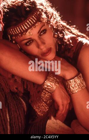 elizabeth hurley, samson und delilah, 1996 Stockfoto