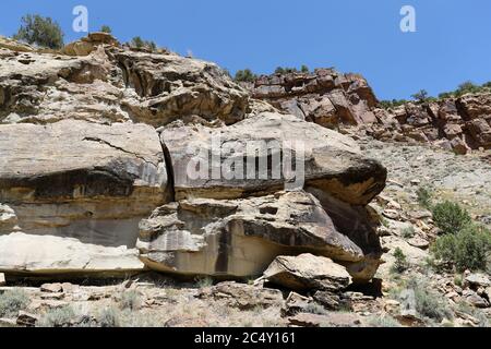 Indianische Felskunst Petroglyphe rockt Utah 1386. Nine Mile Canyon, Utah. Die längste Kunstgalerie der Welt der alten amerikanischen Ureinwohner. Stockfoto