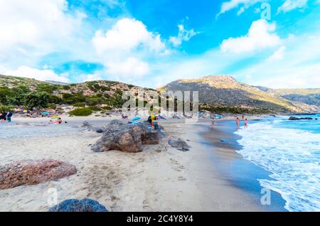 Chania Kreta, Kedrodasos ist ein fantastischer Strand in kurzer Entfernung von der berühmten Elafonissi Lagune. Der Strand ist voll mit Wacholderbäumen und Stockfoto