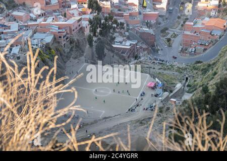 La Paz, Bolivien - 30. september 2018: Panoramablick von der Seilbahn von La Paz, in Bolivien Stockfoto